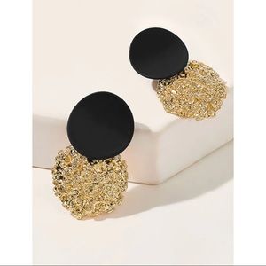 ‼️LAST 1‼️Two Toned Textured Earrings